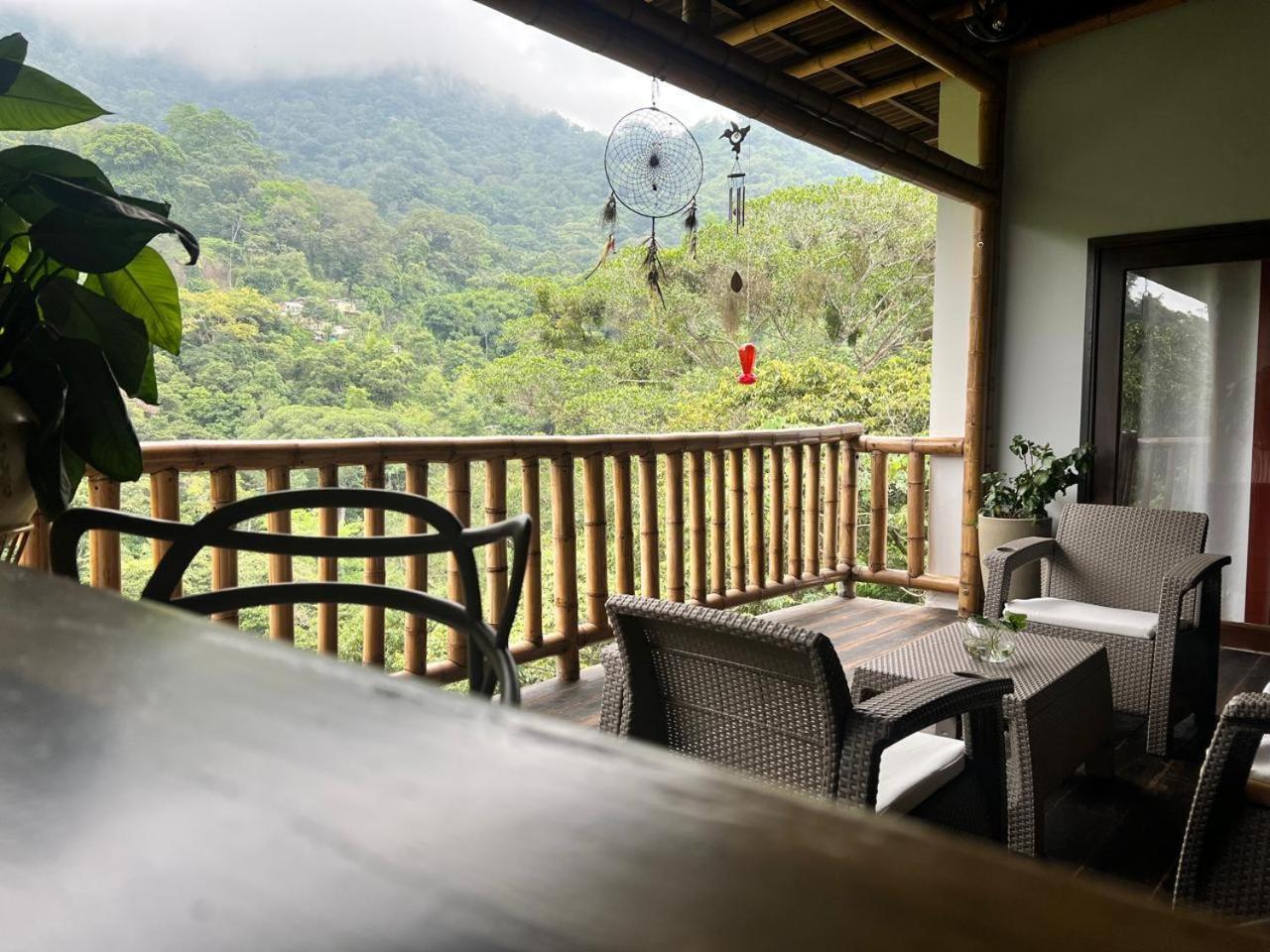 La Veranda Hotel & Restaurant Minca Bagian luar foto